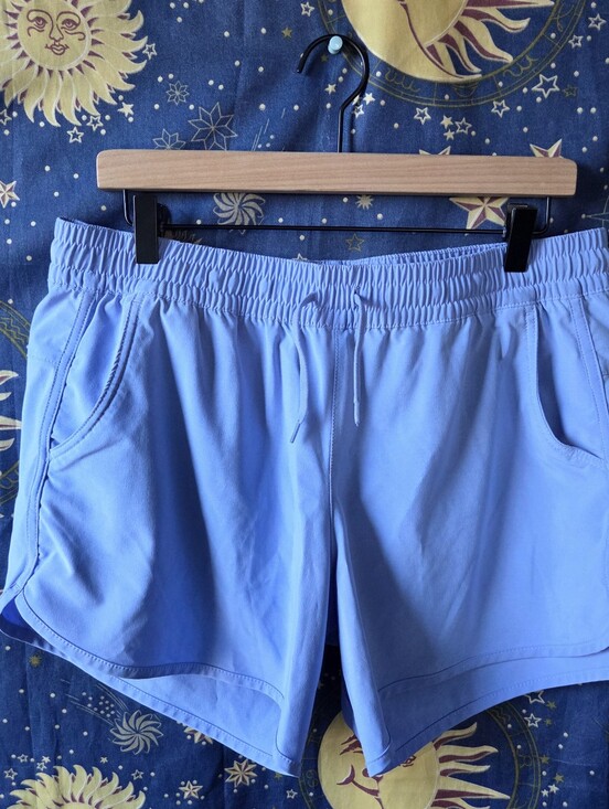 Columbia Pants - Periwinkle blue purple workout gym shorts stretchy waistband large